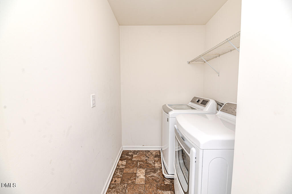 305 Battery Way Property Photo 29