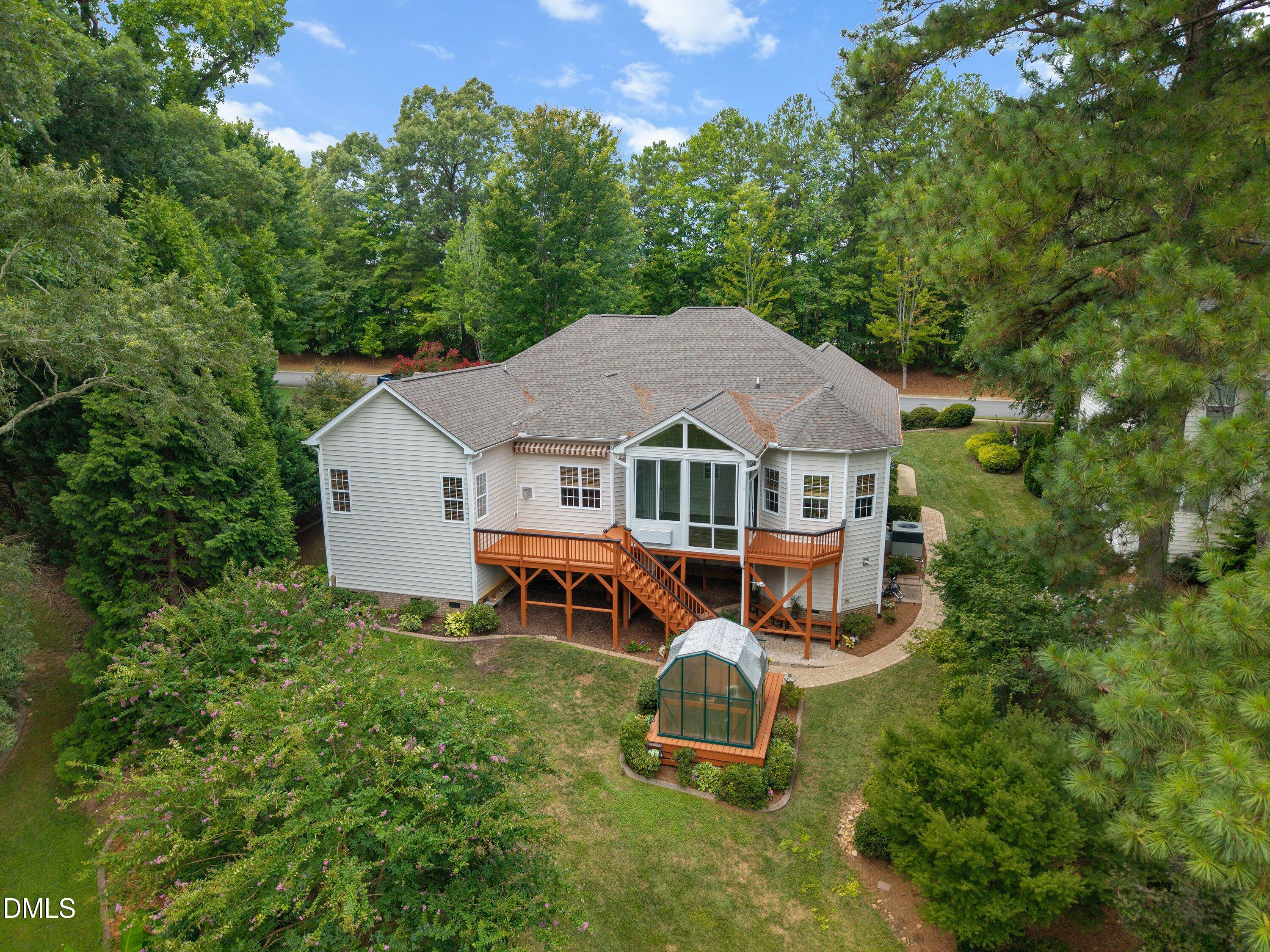 155 Mediate Drive Property Photo 7