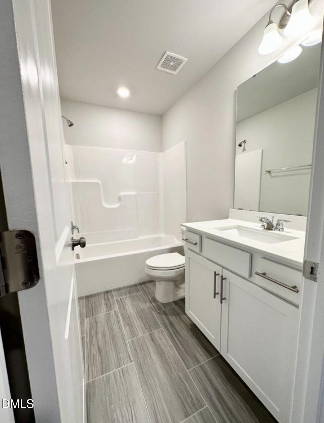 108 Jade Creek Drive Property Photo 27