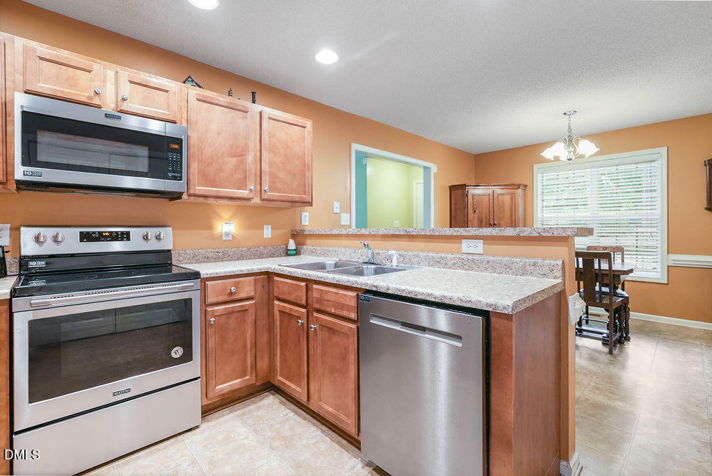 299 Park Lane Property Photo 15