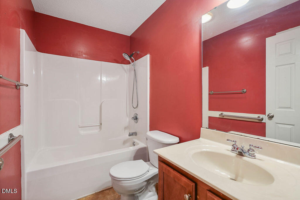 299 Park Lane Property Photo 29