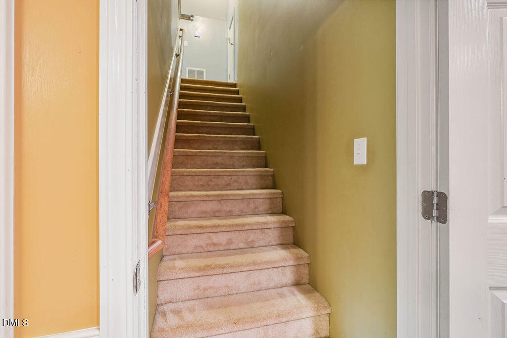 299 Park Lane Property Photo 30