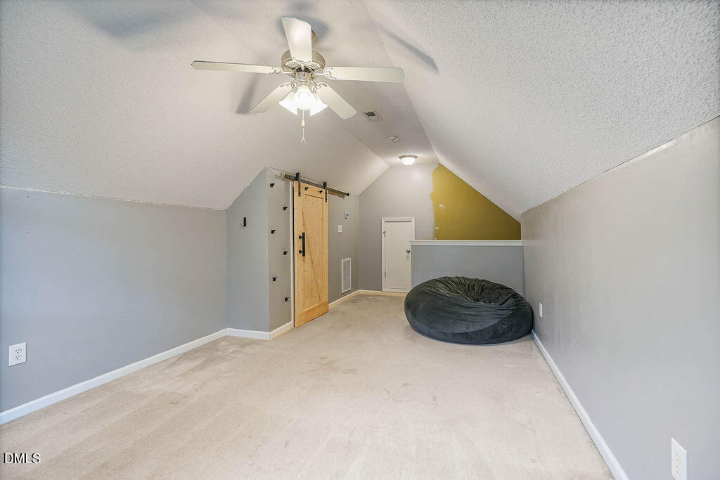299 Park Lane Property Photo 32
