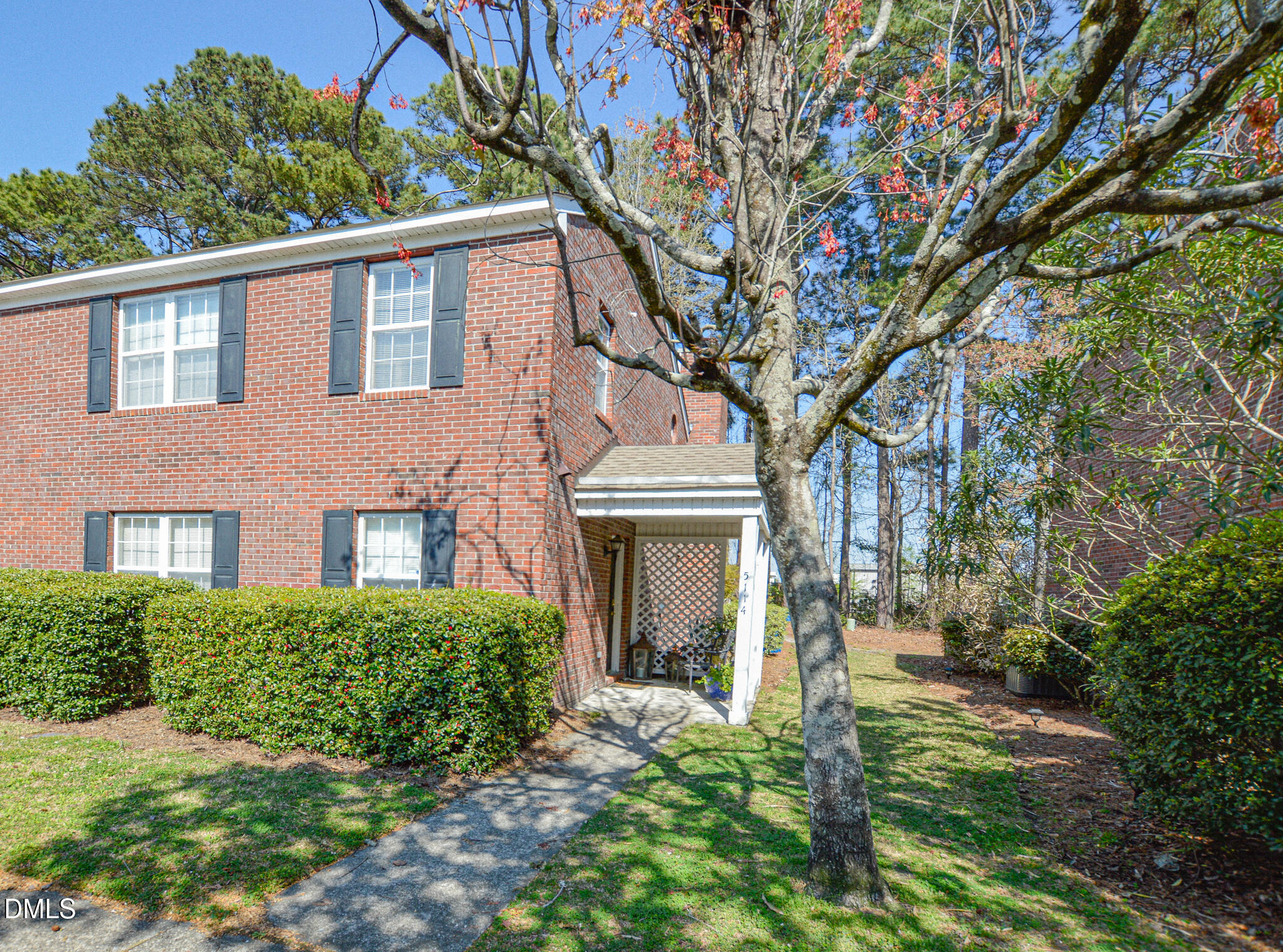 5114 Lamppost Circle Property Photo 1