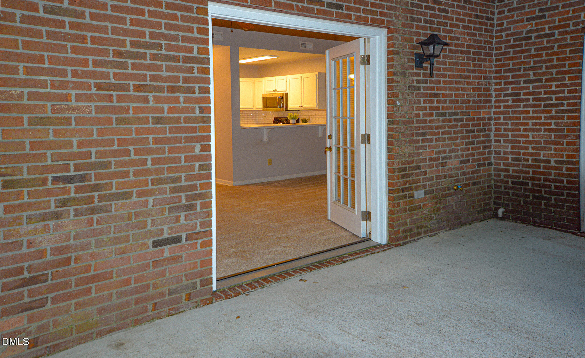 5114 Lamppost Circle Property Photo 24