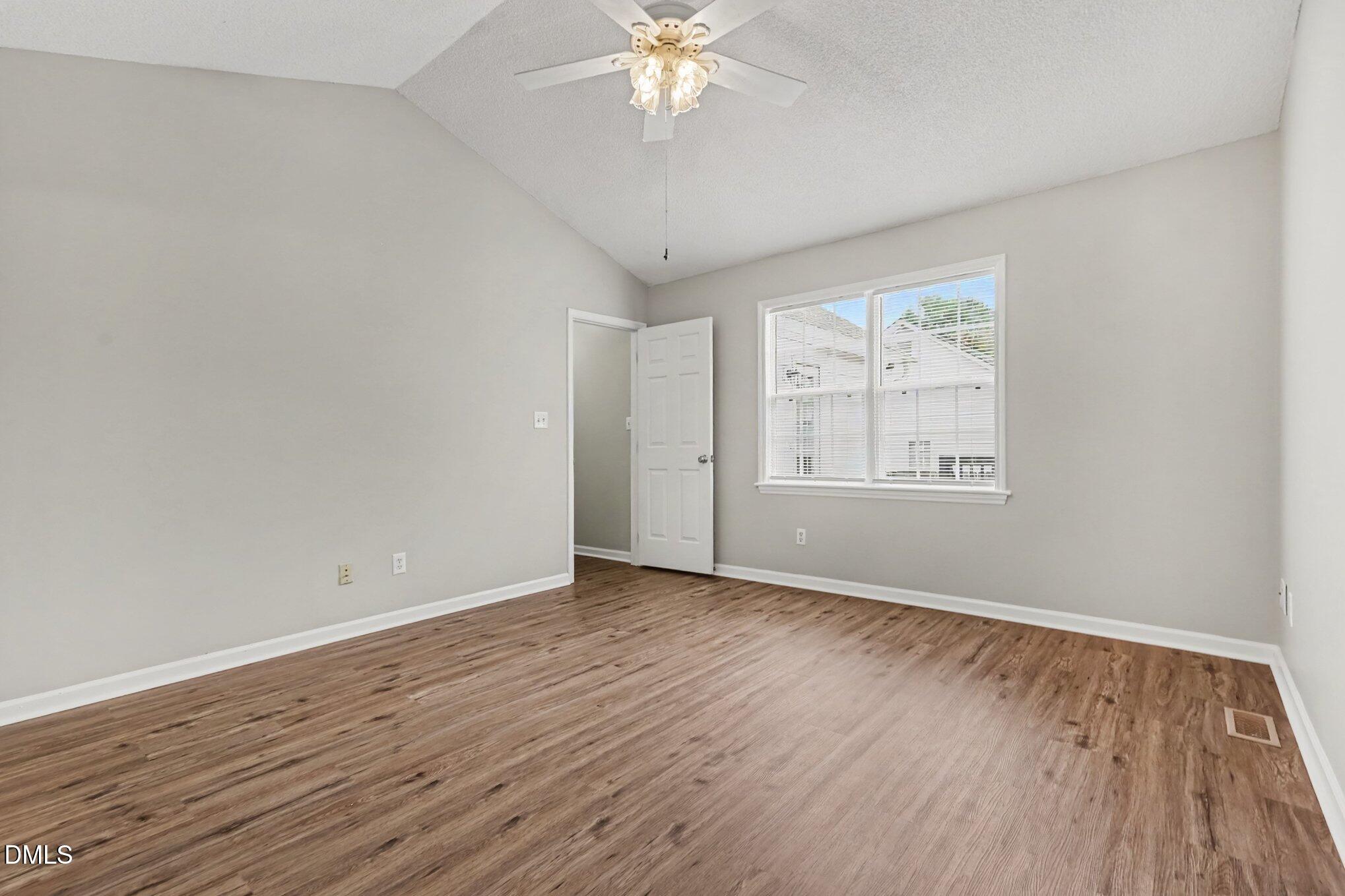 200 Waterford Drive Property Photo 16