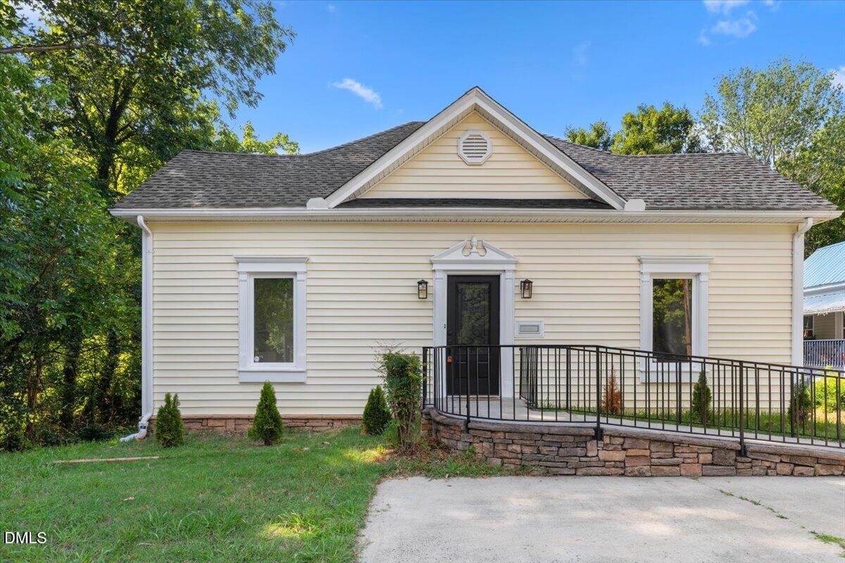 1023 S Main Street Property Photo 5