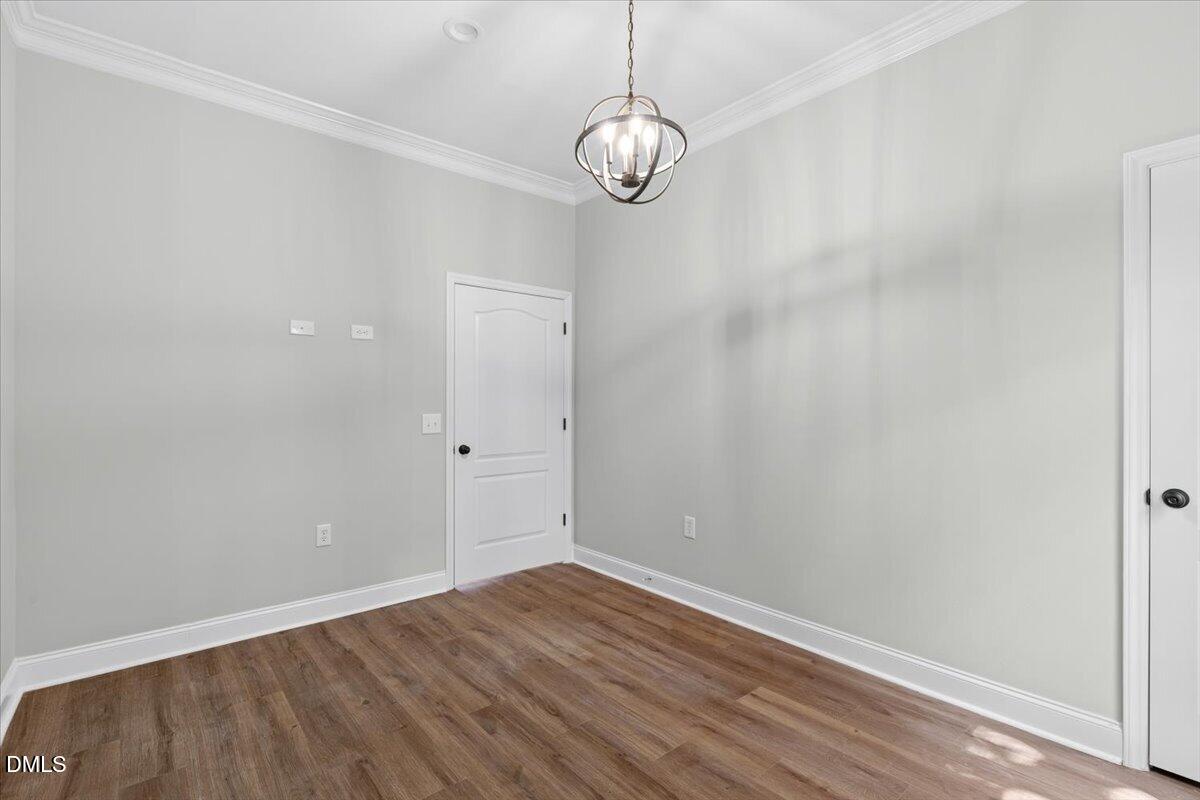 1023 S Main Street Property Photo 10