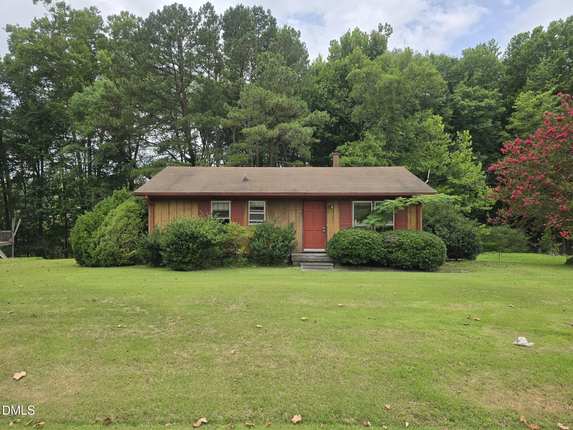 140 Evans Road Property Photo 2
