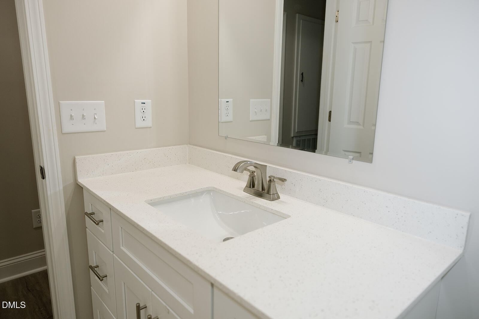 291 Knight Road Property Photo 10