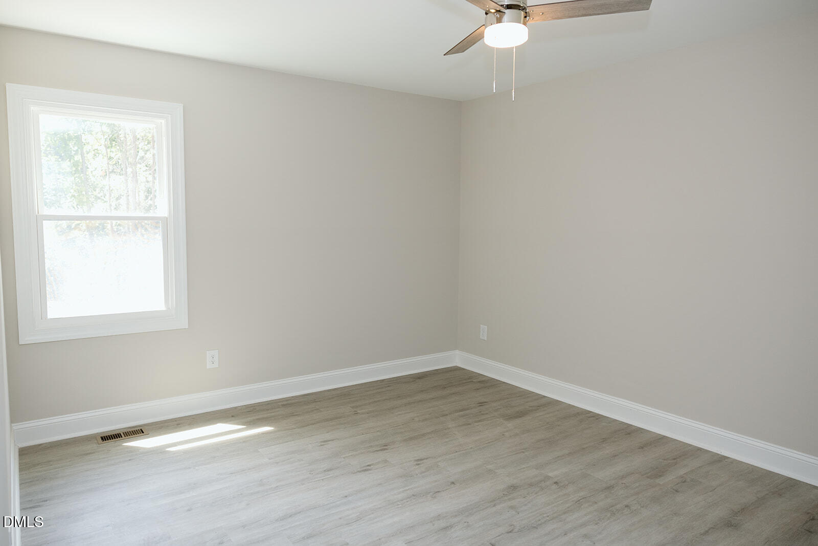 291 Knight Road Property Photo 13