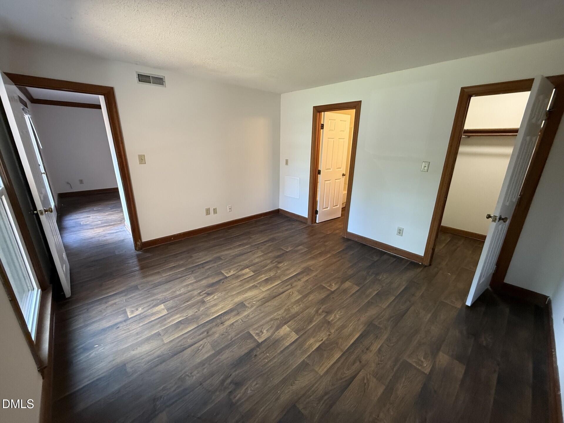 3603 Helix Court 101 Property Photo 6