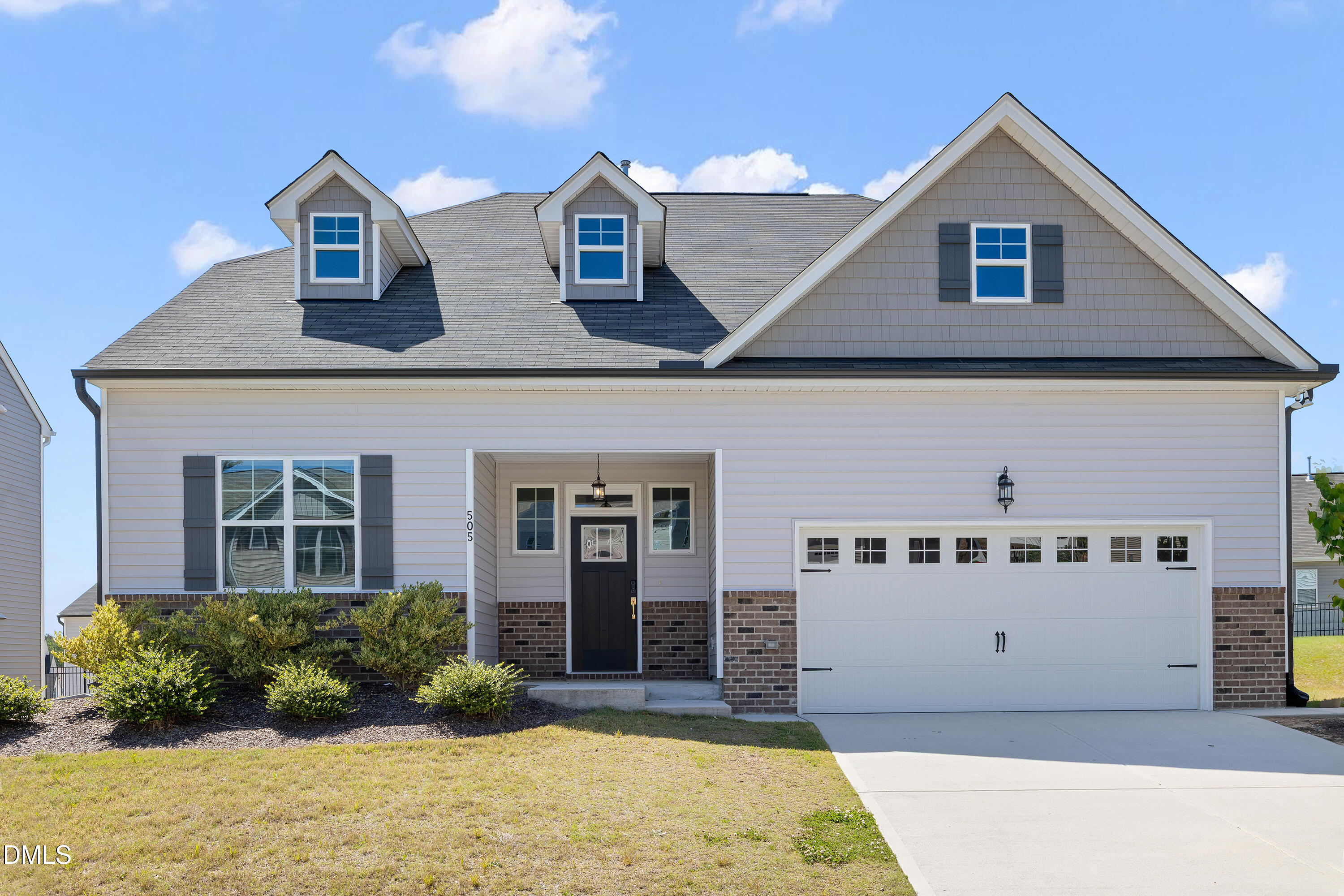 505 Rain Drizzle Court Property Photo 2