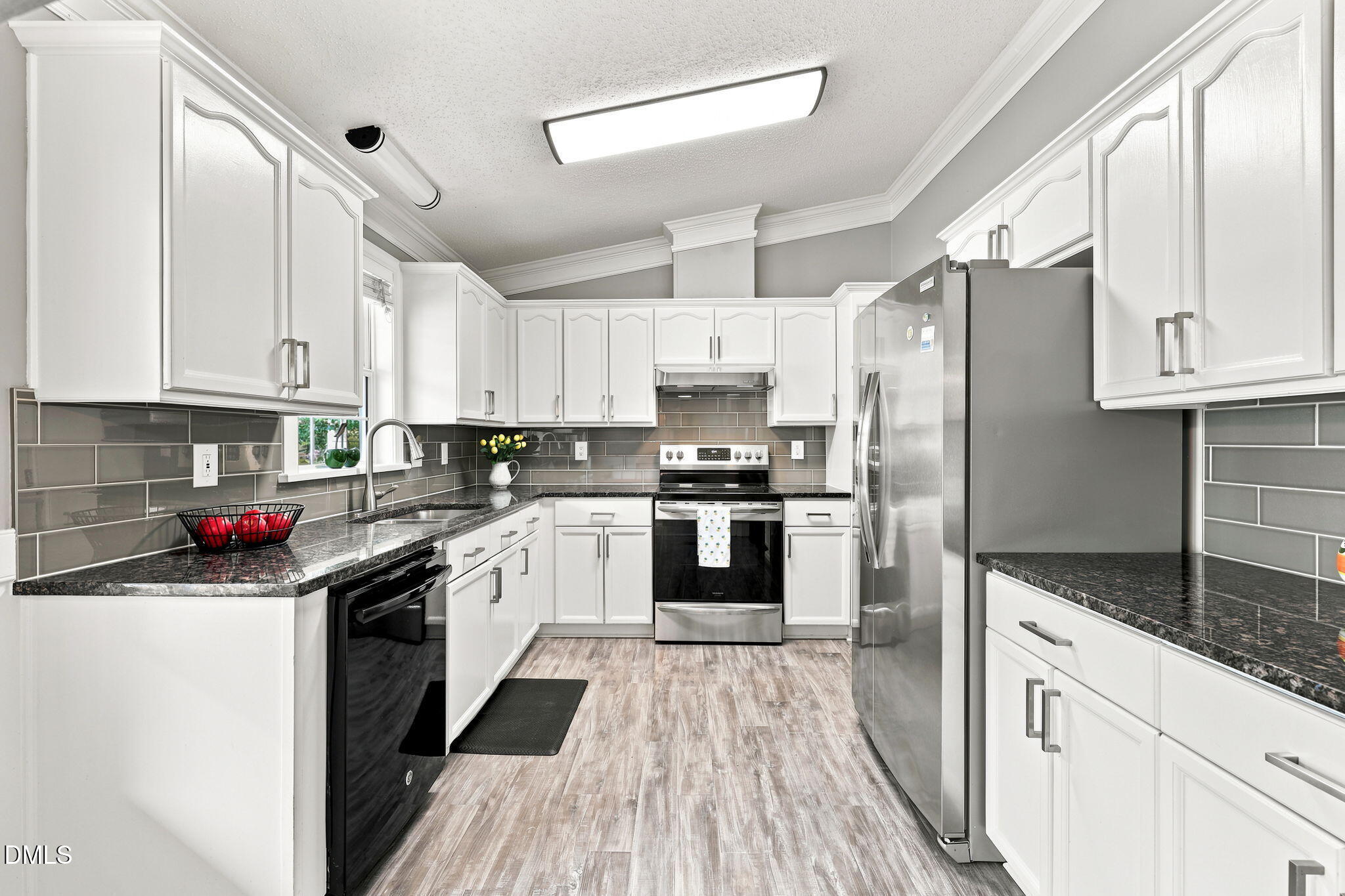 1109 Lexington Farm Road Property Photo 8