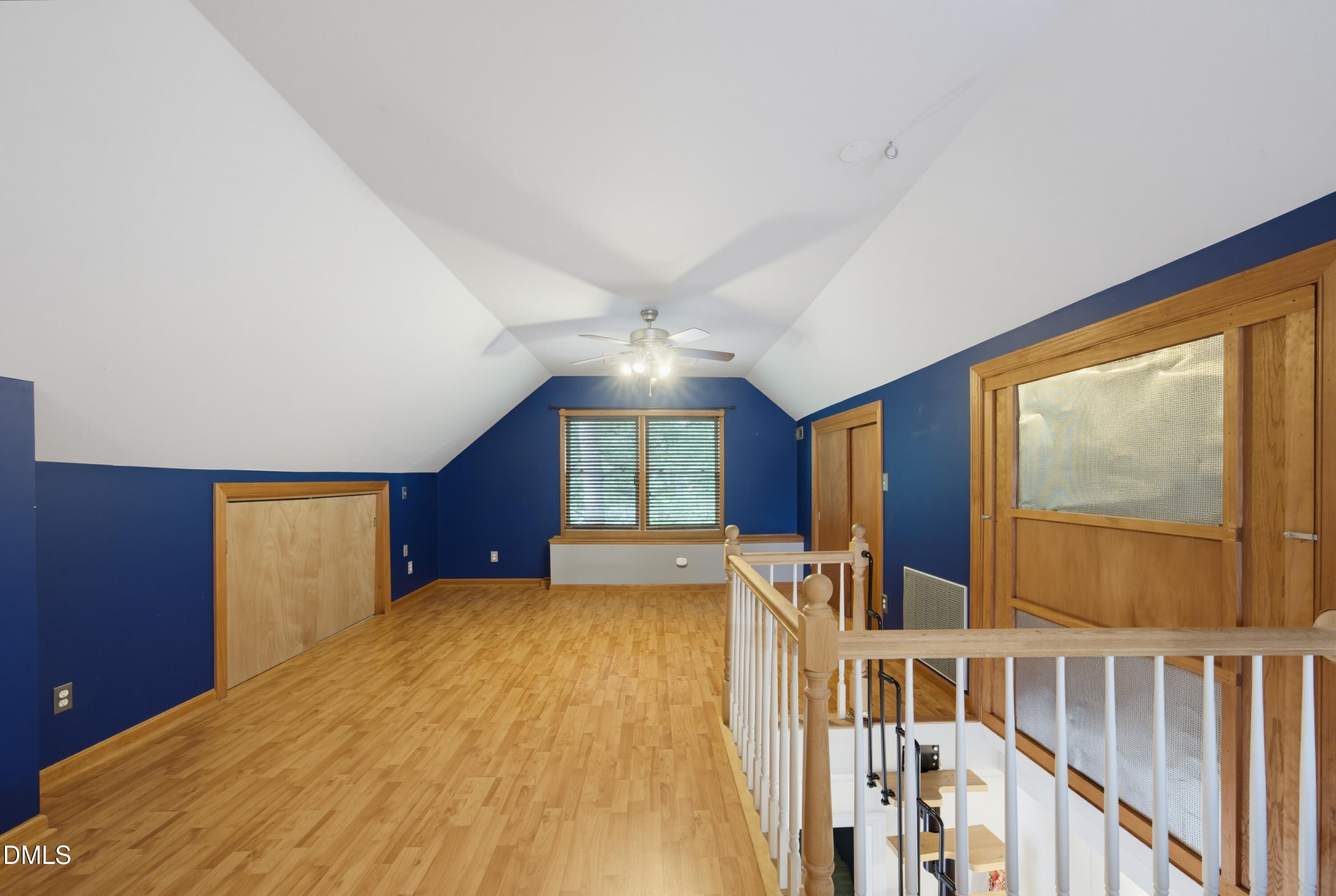 8901 Castleton Lane Property Photo 32