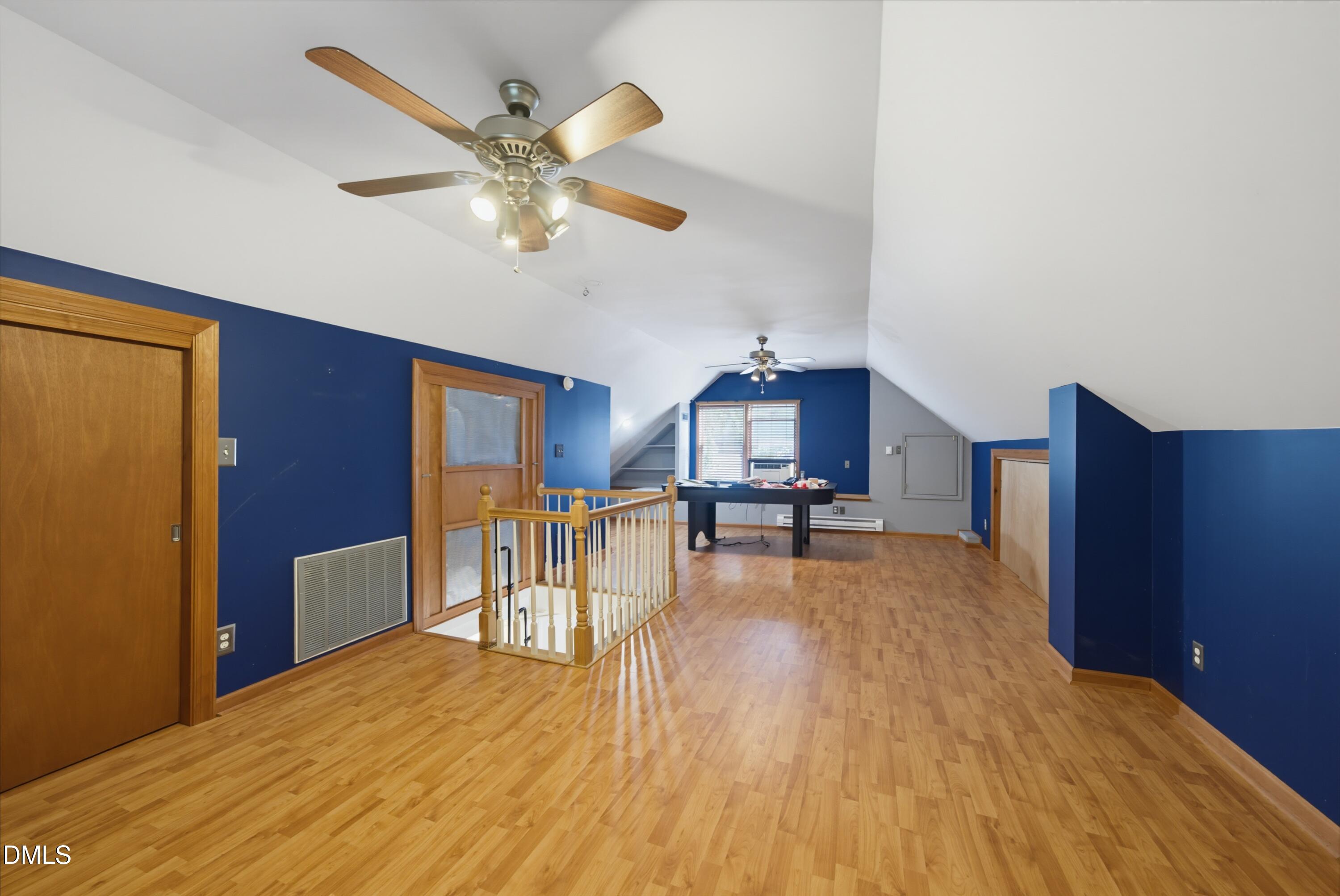 8901 Castleton Lane Property Photo 35
