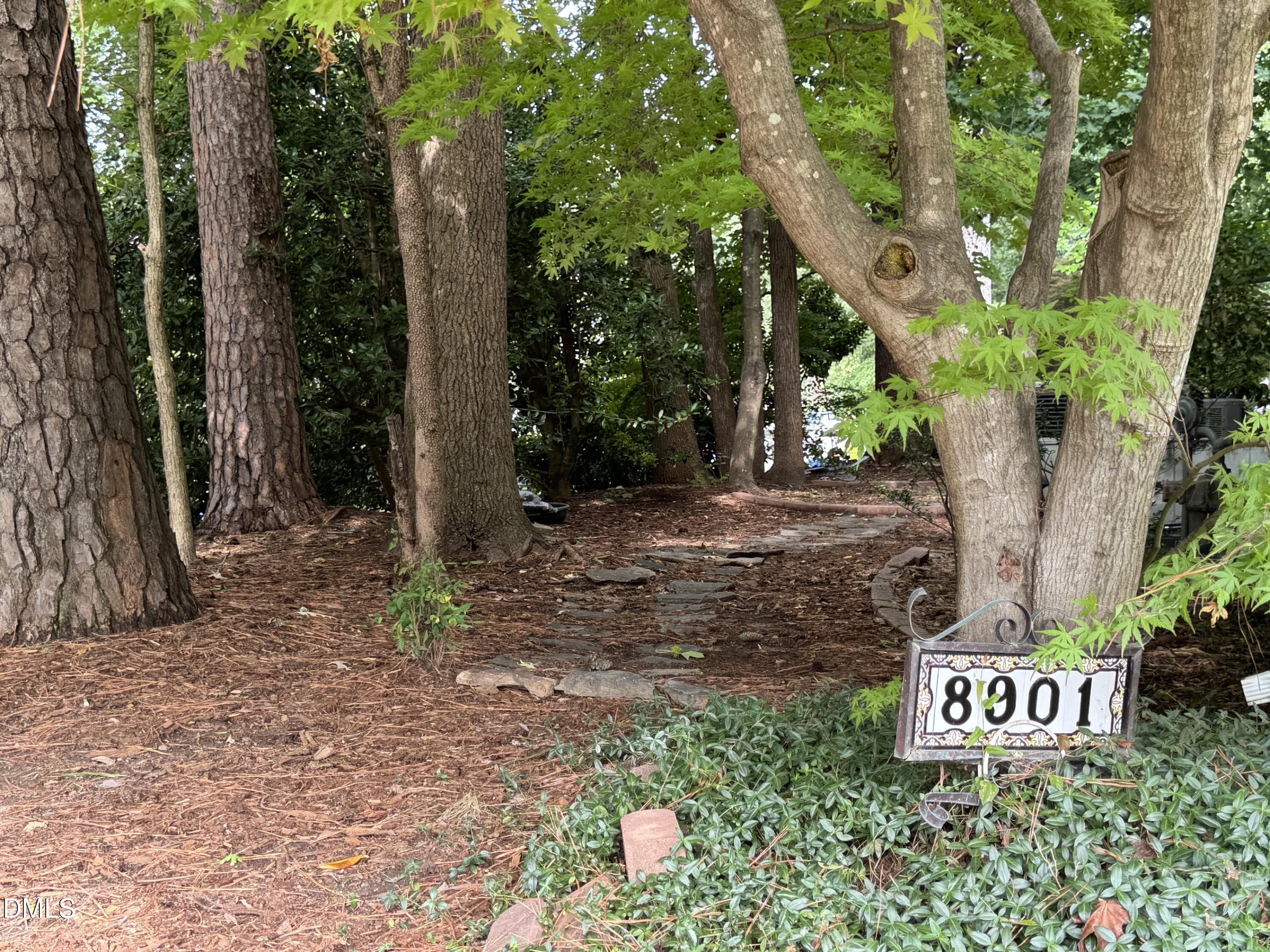 8901 Castleton Lane Property Photo 46