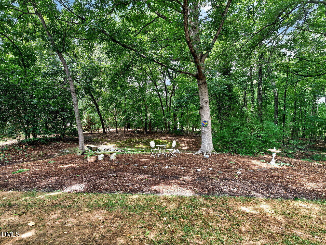211 Great Lake Drive Property Photo 33