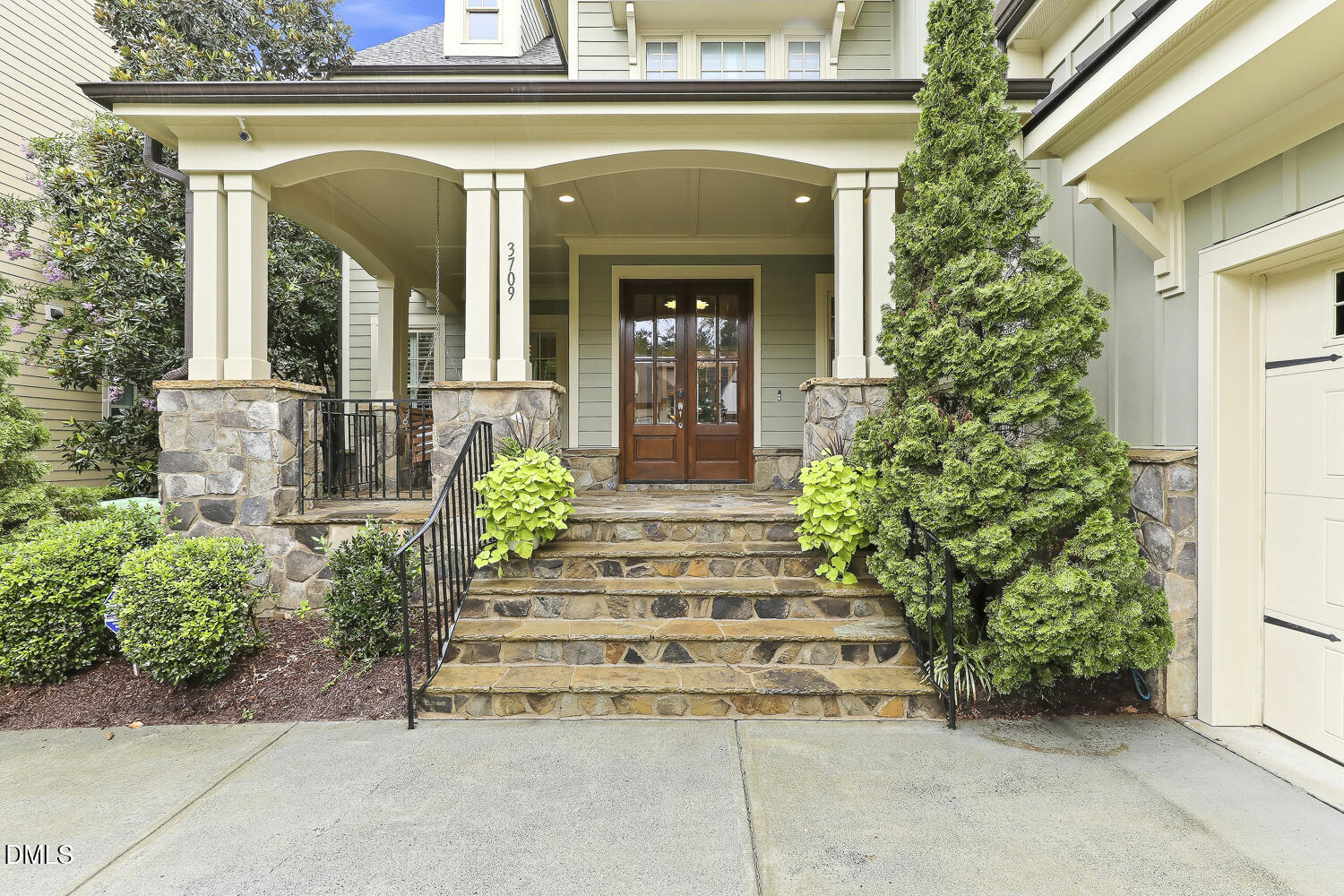 3709 Rolston Drive Property Photo 3