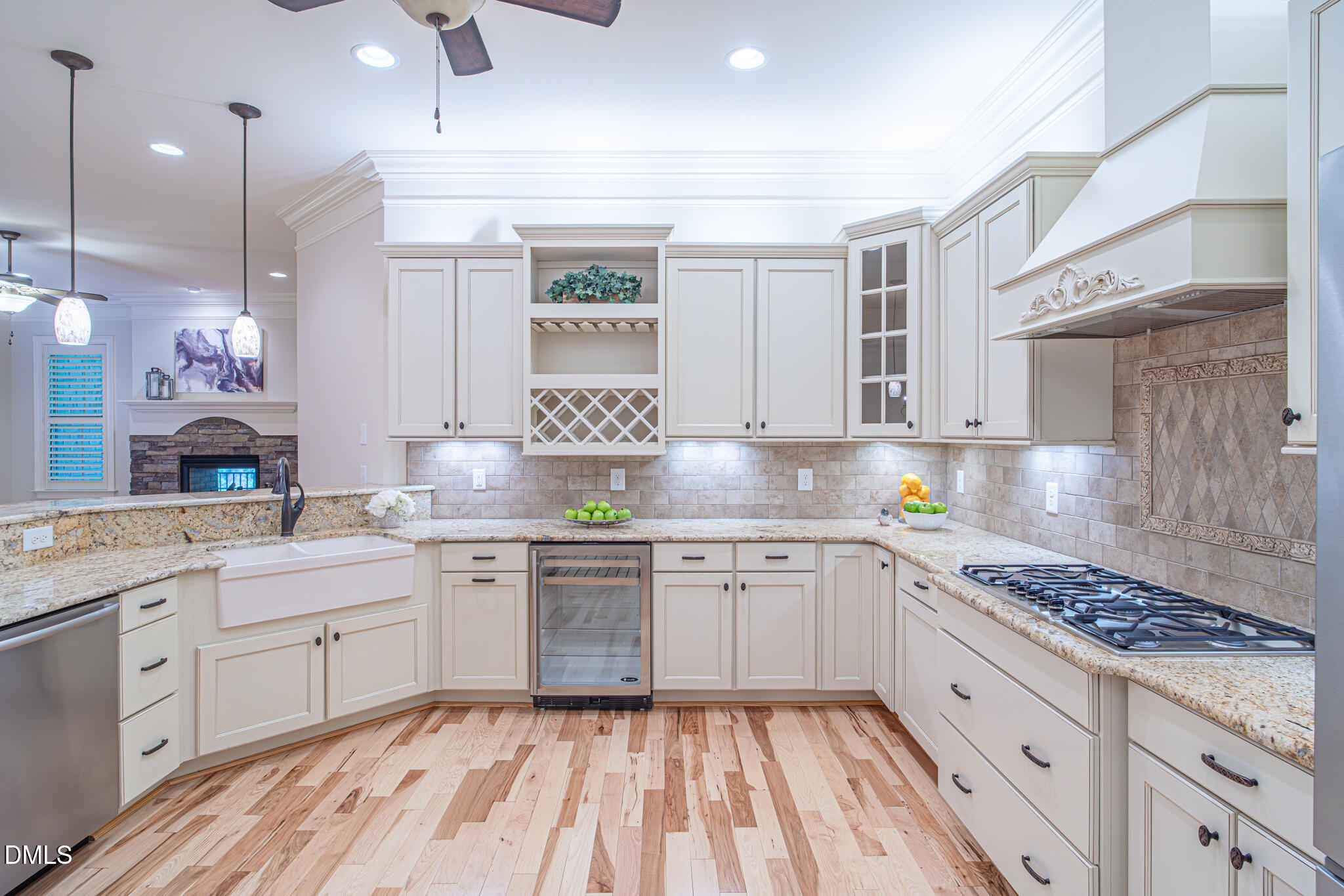 152 Arabella Court Property Photo 8