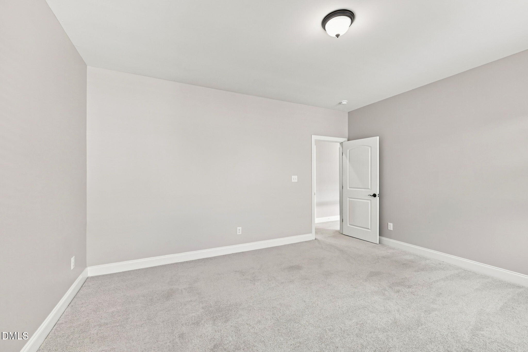 1908 Green Oaks Parkway Property Photo 34