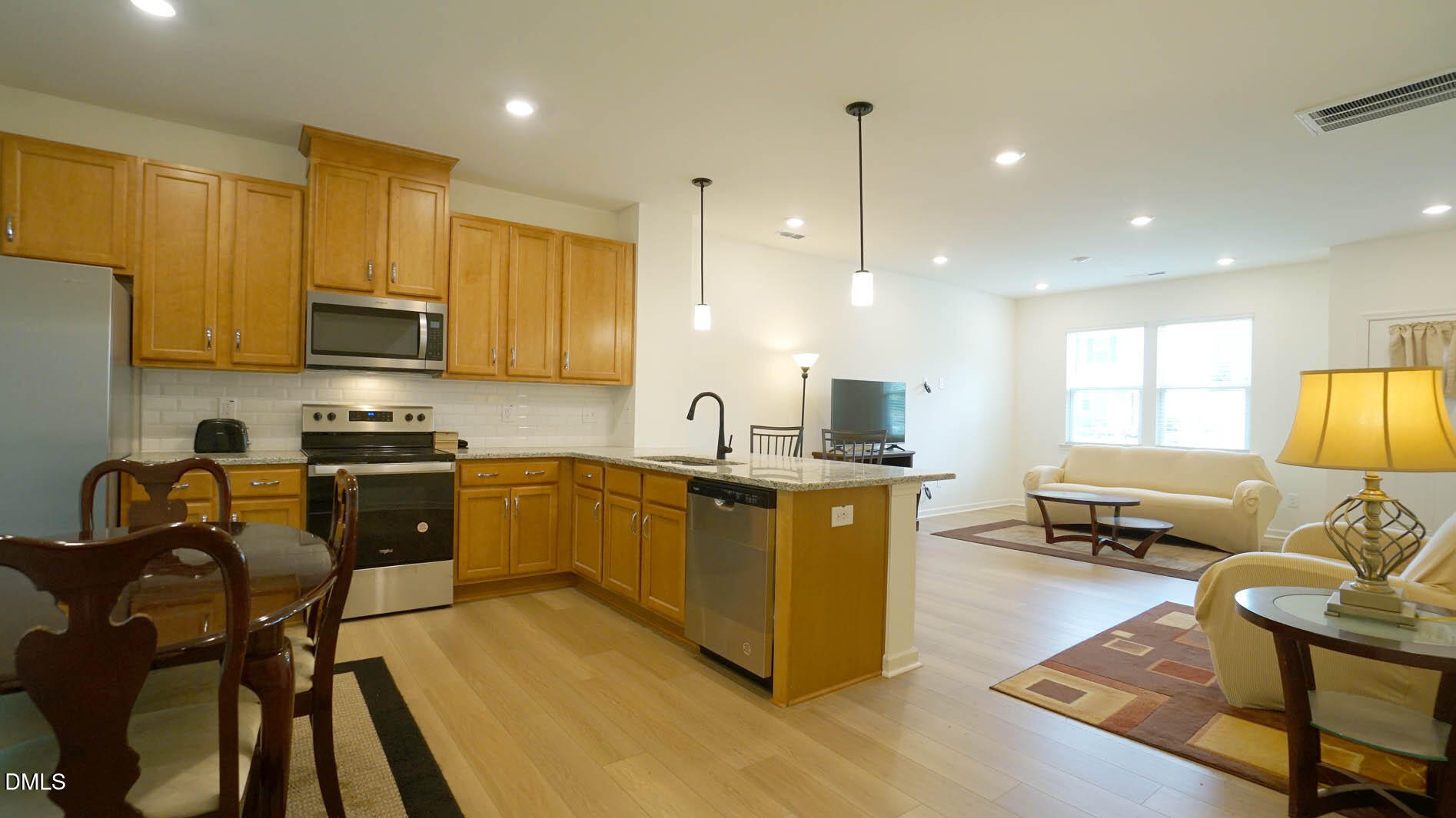 3070 Spline Circle Property Photo 10