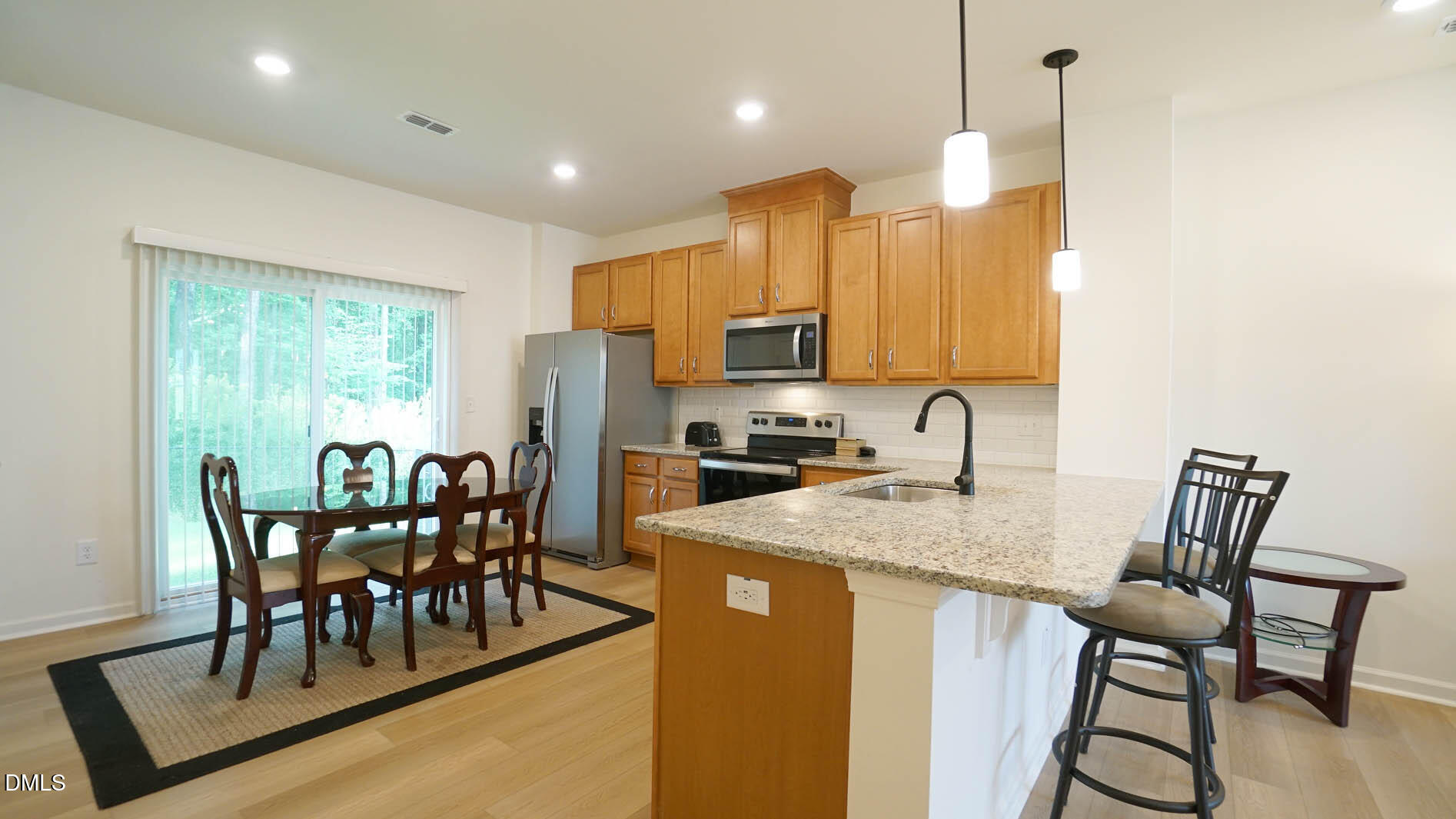 3070 Spline Circle Property Photo 12