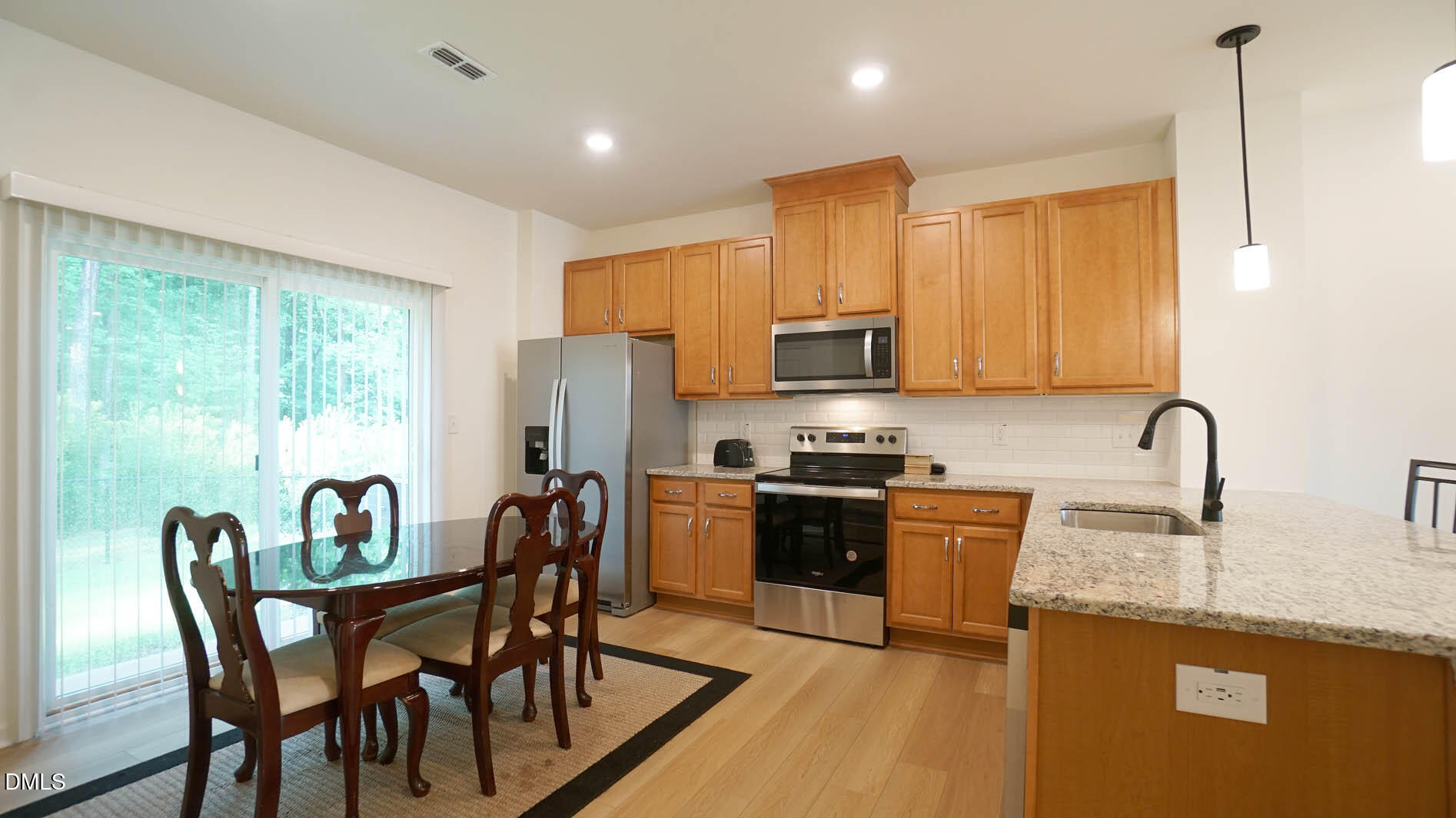 3070 Spline Circle Property Photo 20