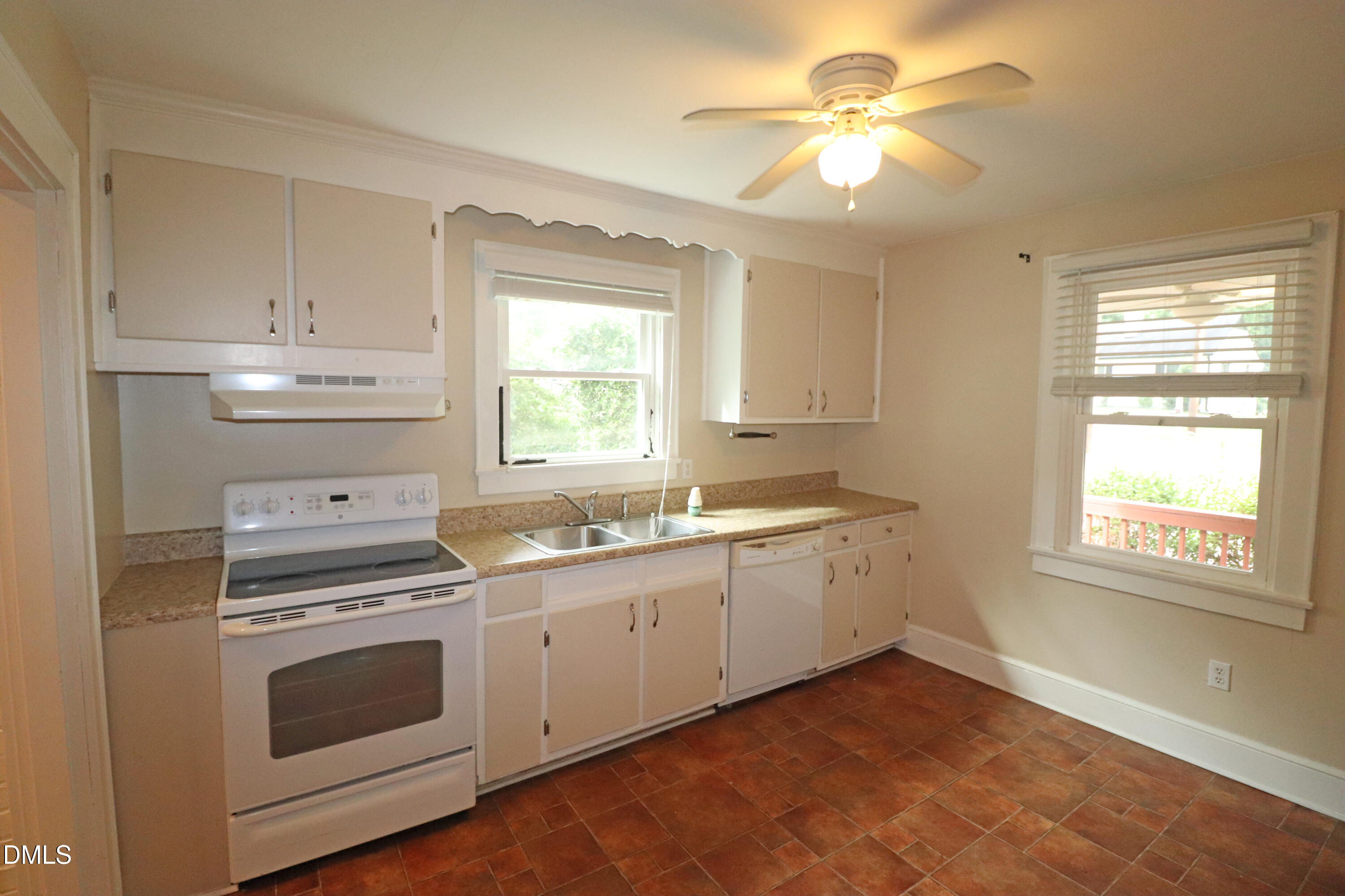 132 Watson Drive Property Photo 7