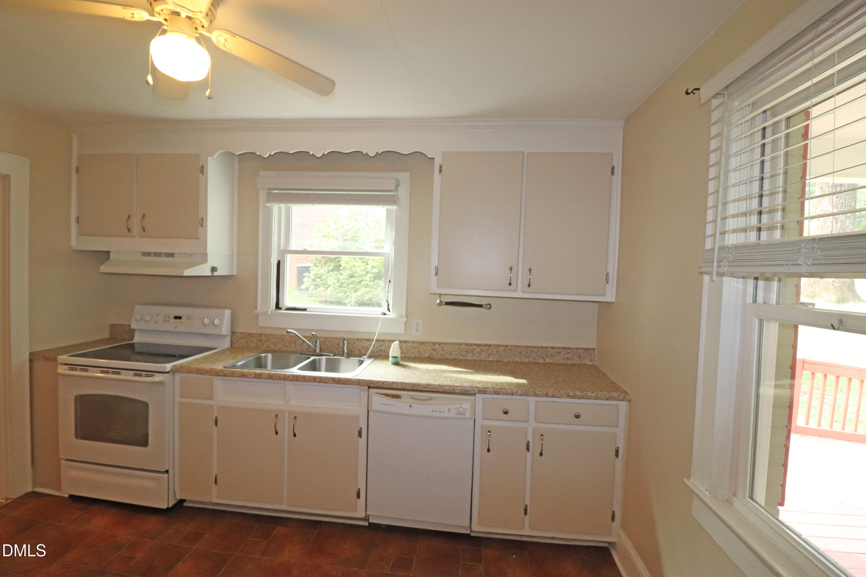 132 Watson Drive Property Photo 9