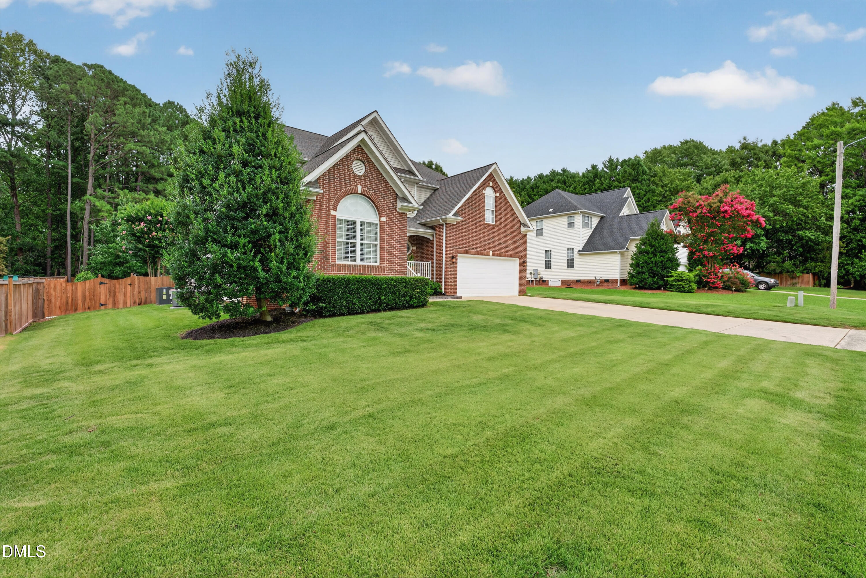 206 Fern Ridge Drive Property Photo 2
