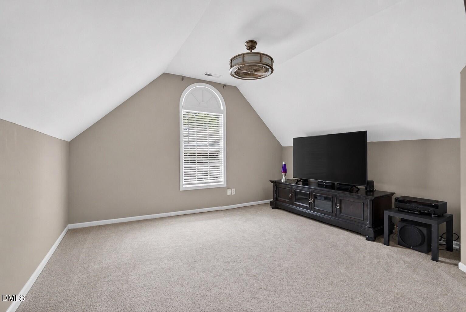 206 Fern Ridge Drive Property Photo 34