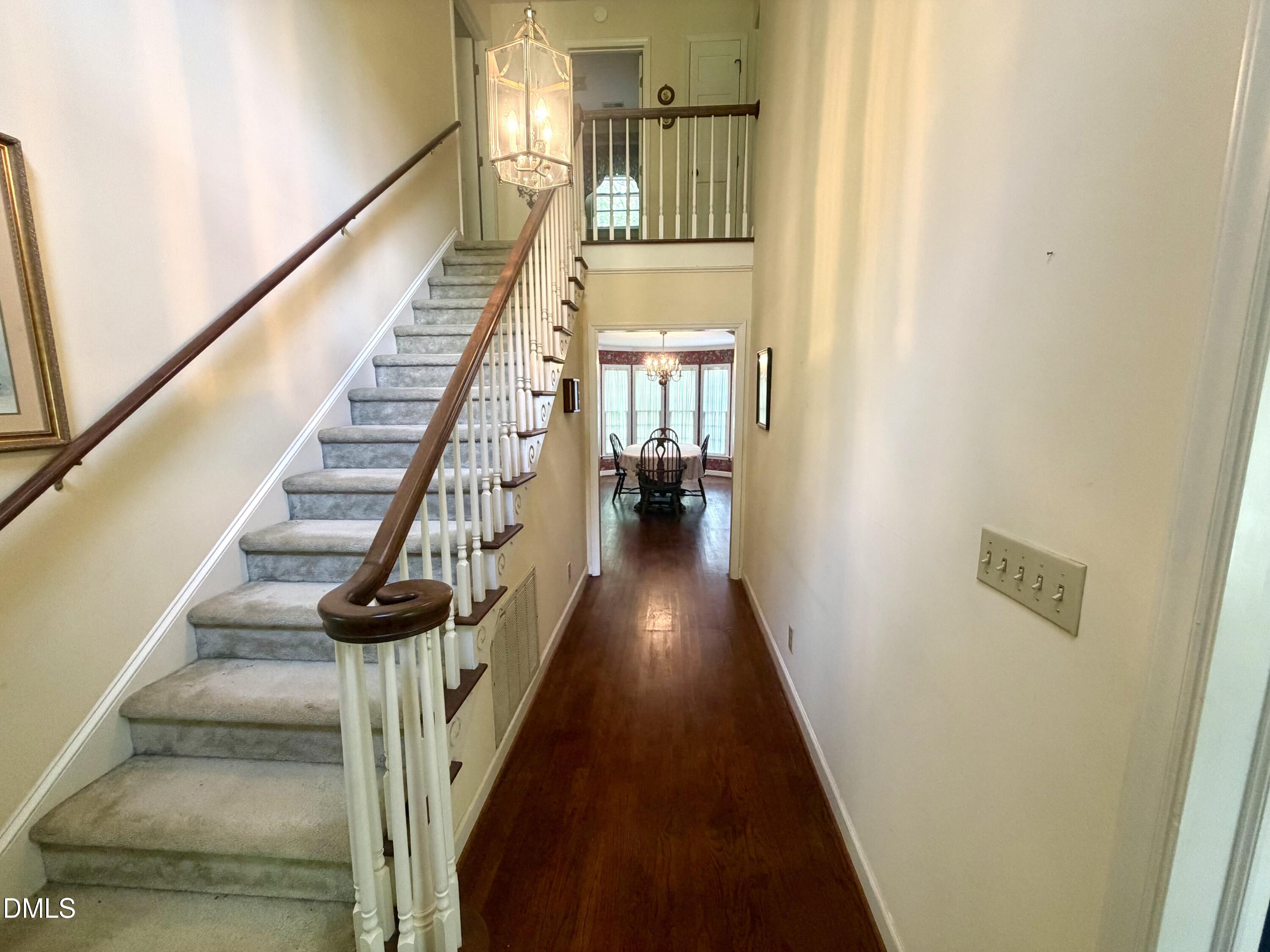 10608 Lake Place Property Photo 6