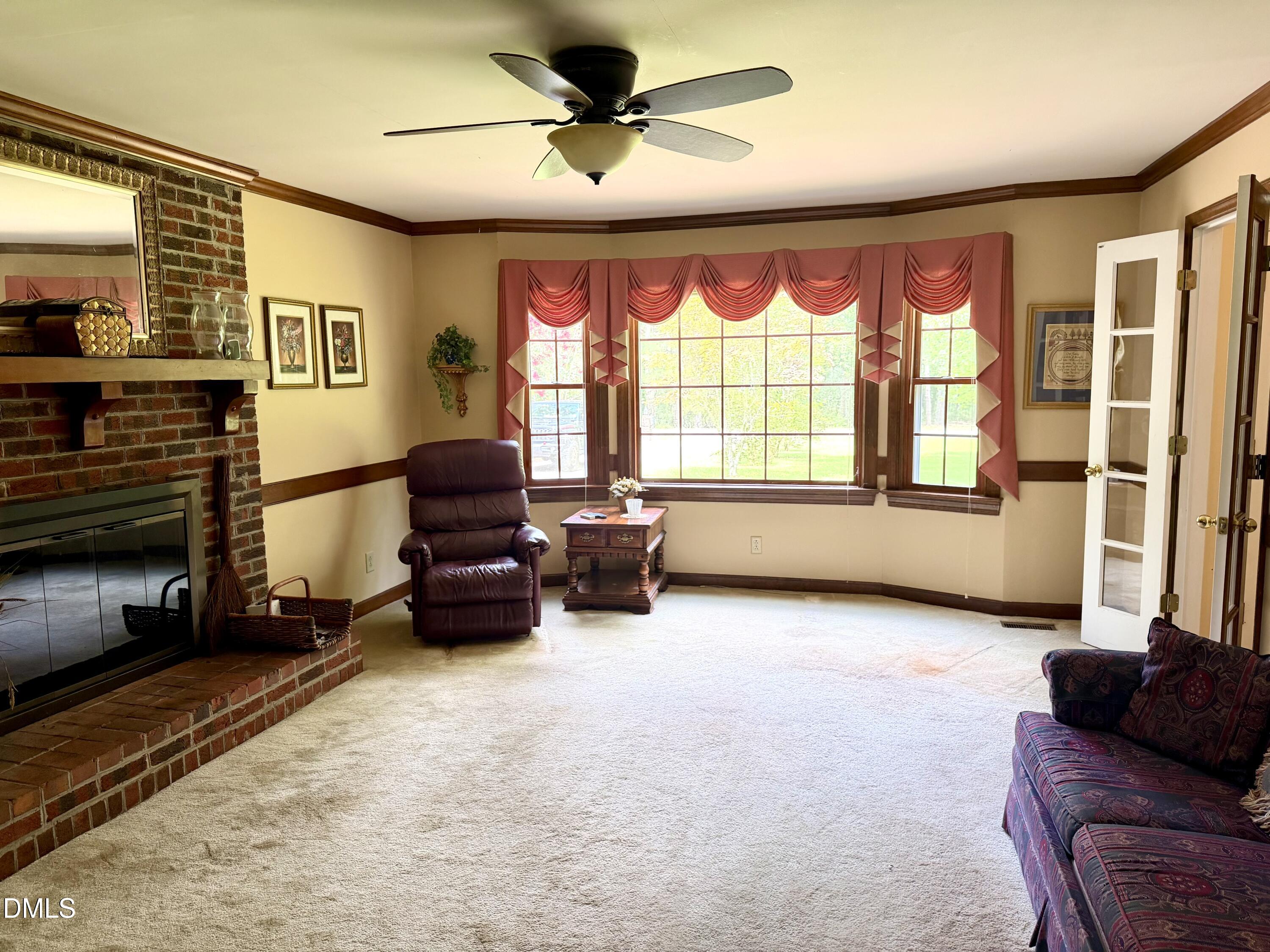 10608 Lake Place Property Photo 8