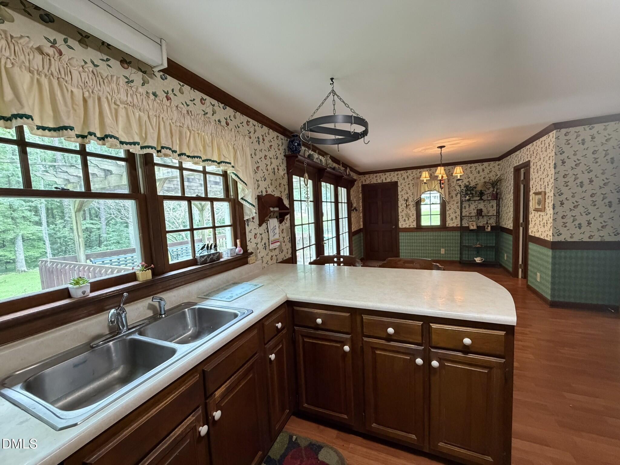 10608 Lake Place Property Photo 11