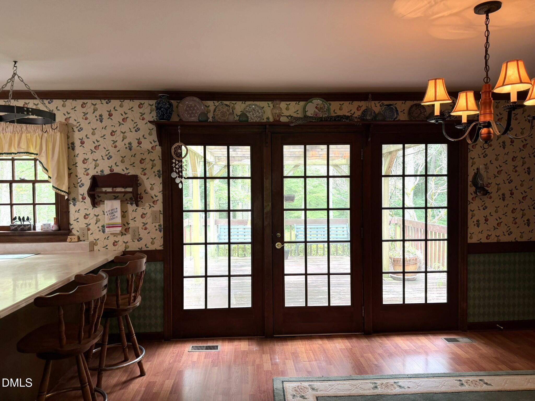 10608 Lake Place Property Photo 14