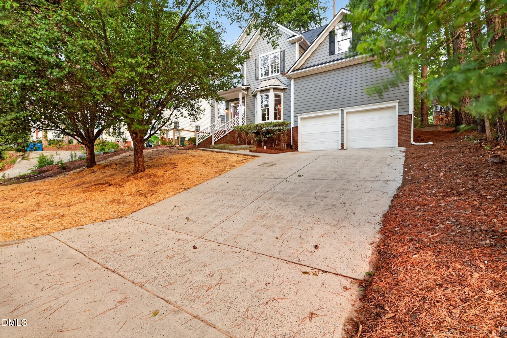 5206 Oakbrook Drive Property Photo 1