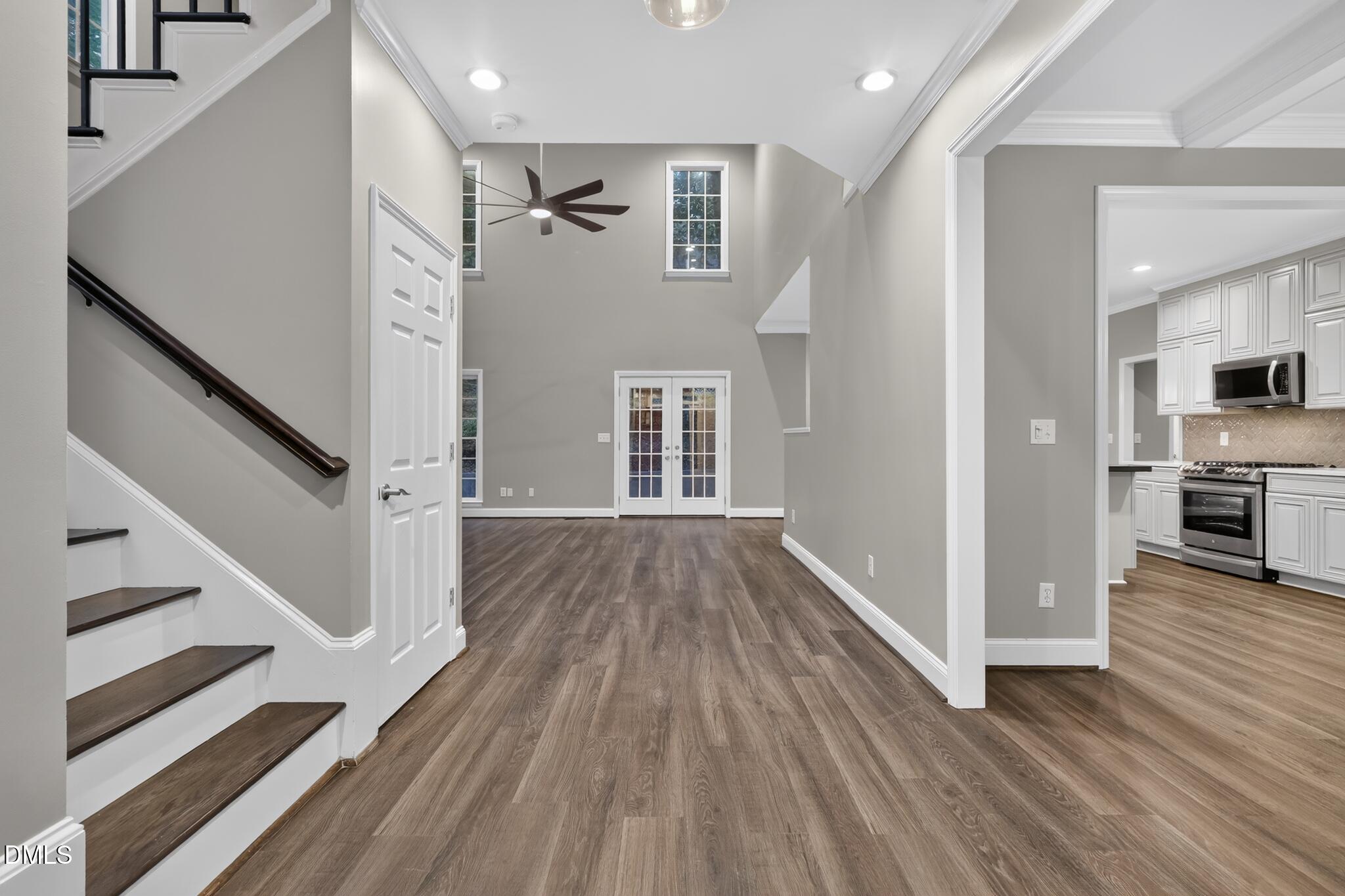 5206 Oakbrook Drive Property Photo 10