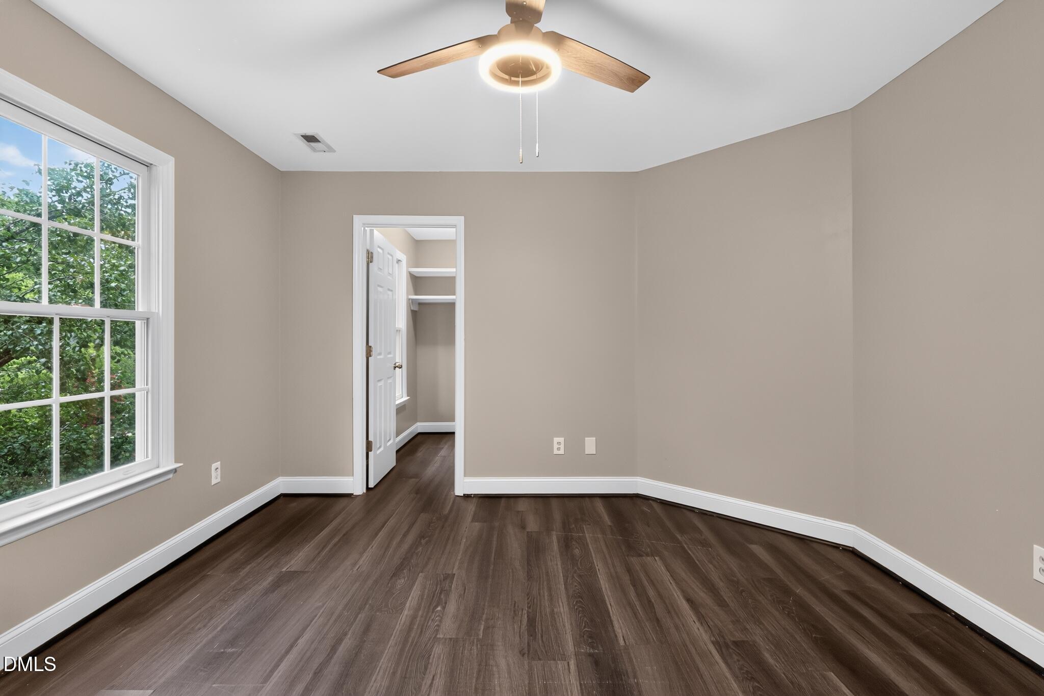 5206 Oakbrook Drive Property Photo 12