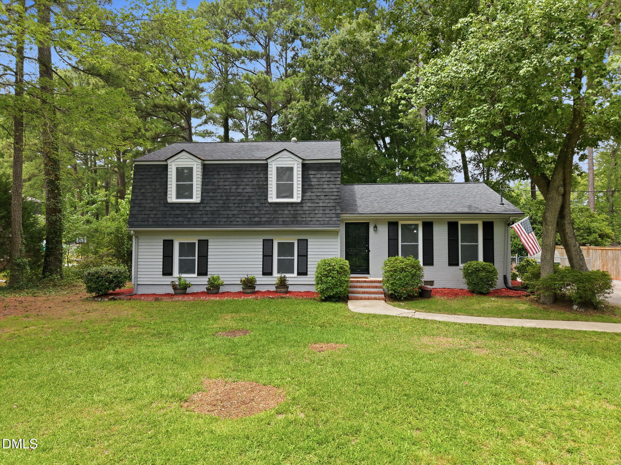 1111 Knollwood Drive Property Photo 1