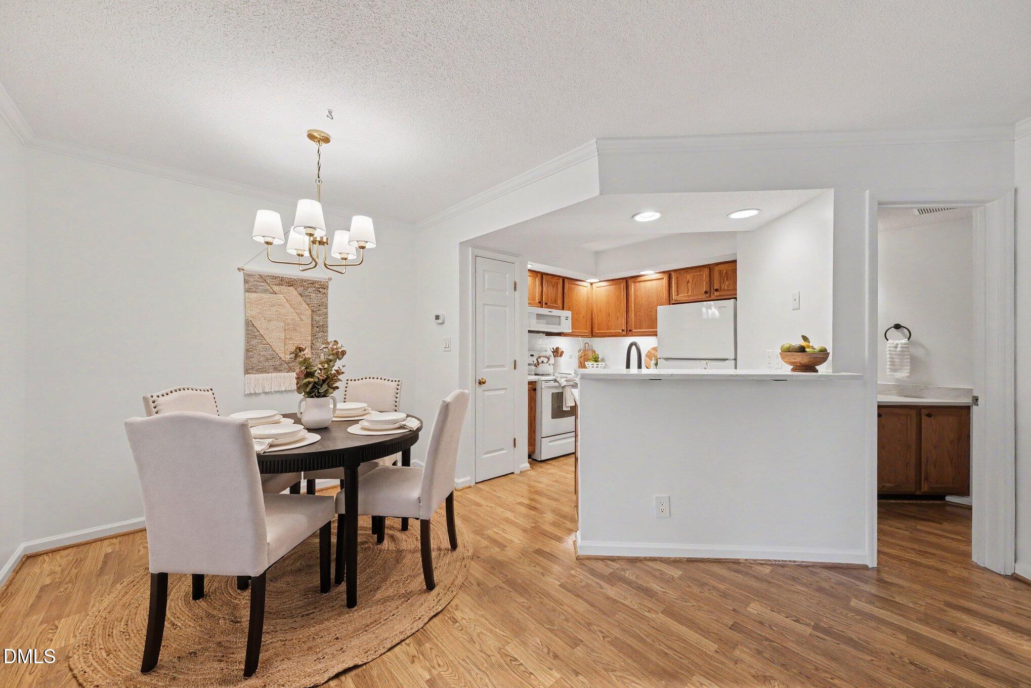1402 Barton Place Drive Property Photo 6
