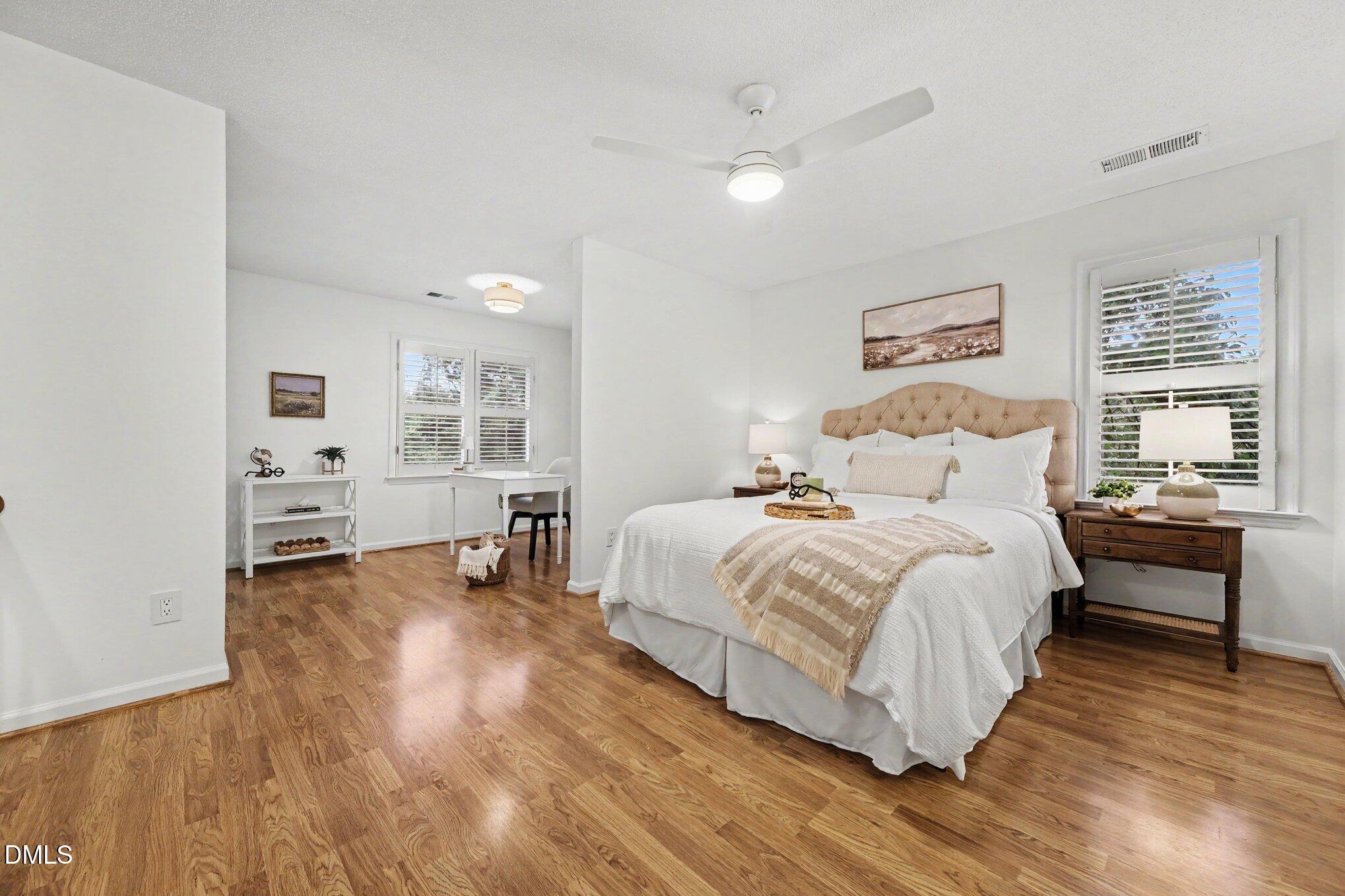 1402 Barton Place Drive Property Photo 10
