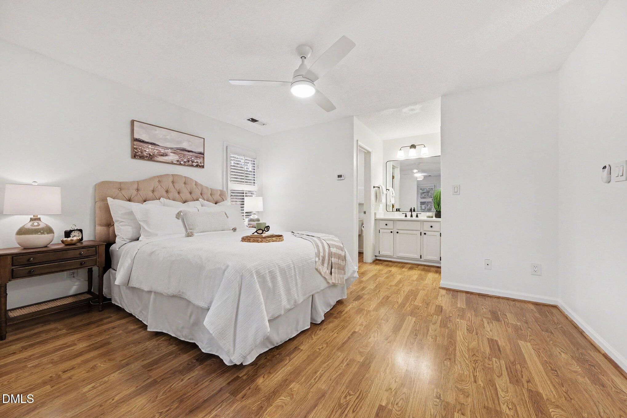 1402 Barton Place Drive Property Photo 11