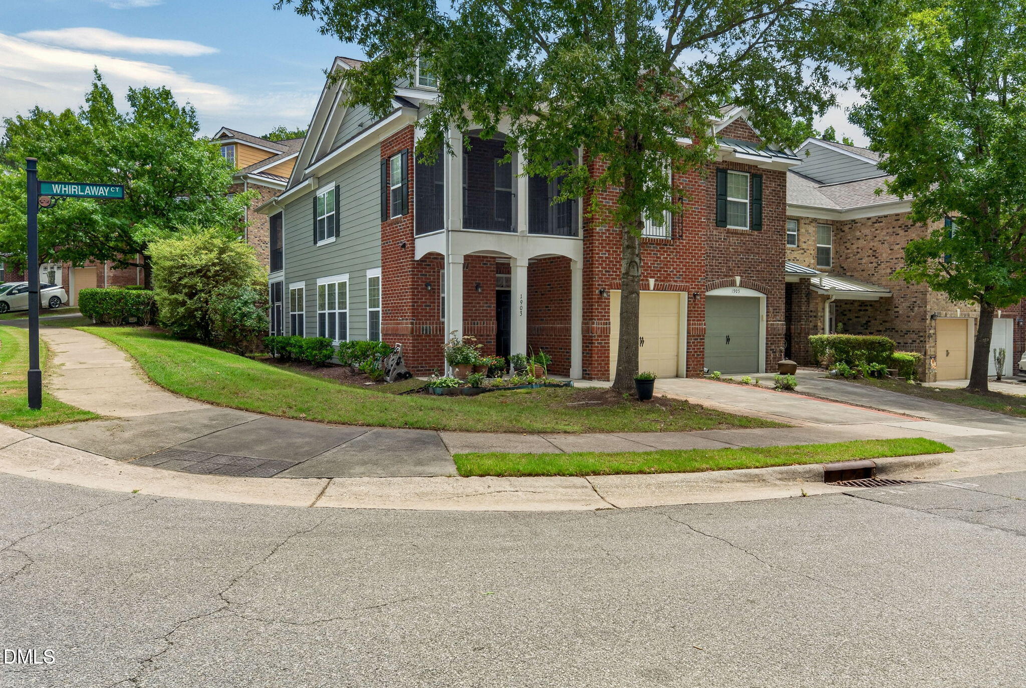 1903 Whirlaway Court Property Photo 3