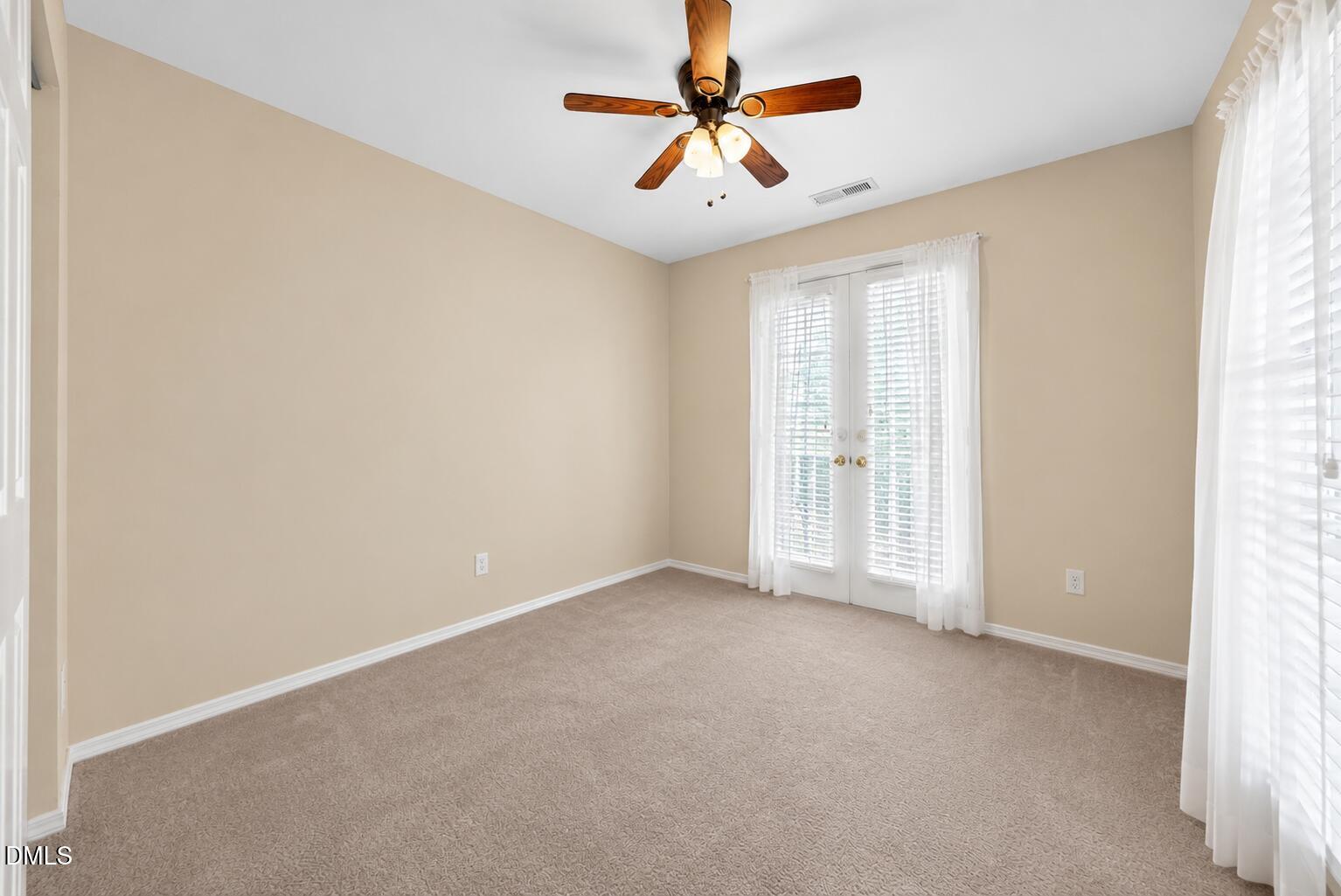 1903 Whirlaway Court Property Photo 27