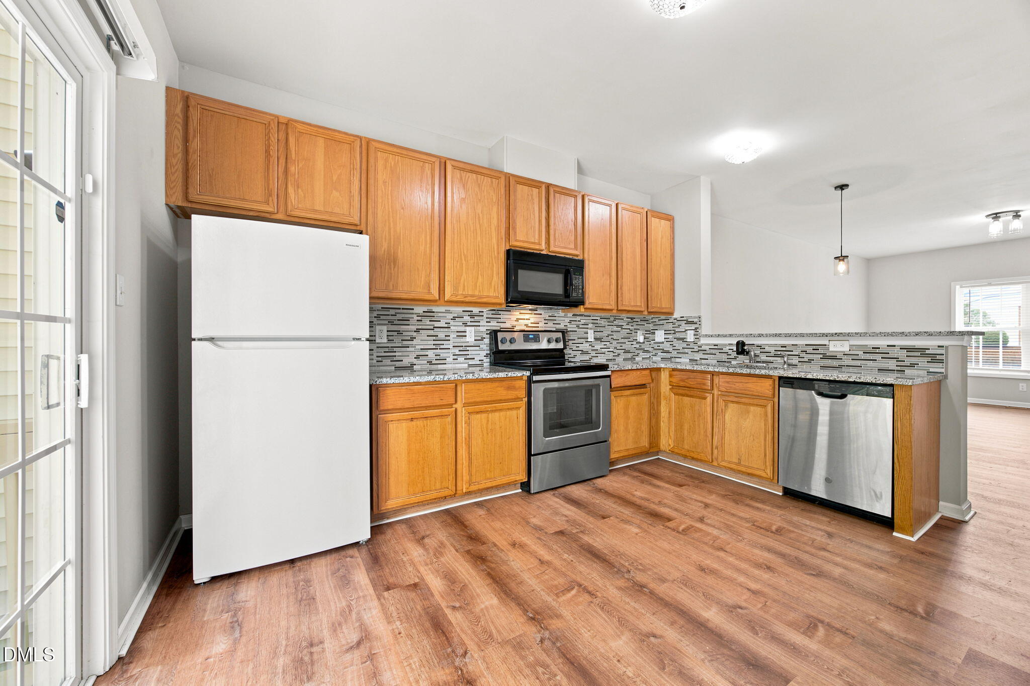 4704 Parkville Drive Property Photo 9