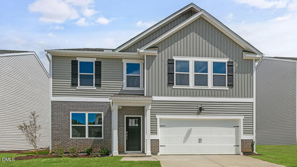 81 Tiger Eye Drive Property Photo 1