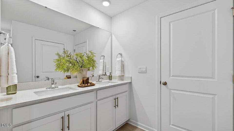 81 Tiger Eye Drive Property Photo 27