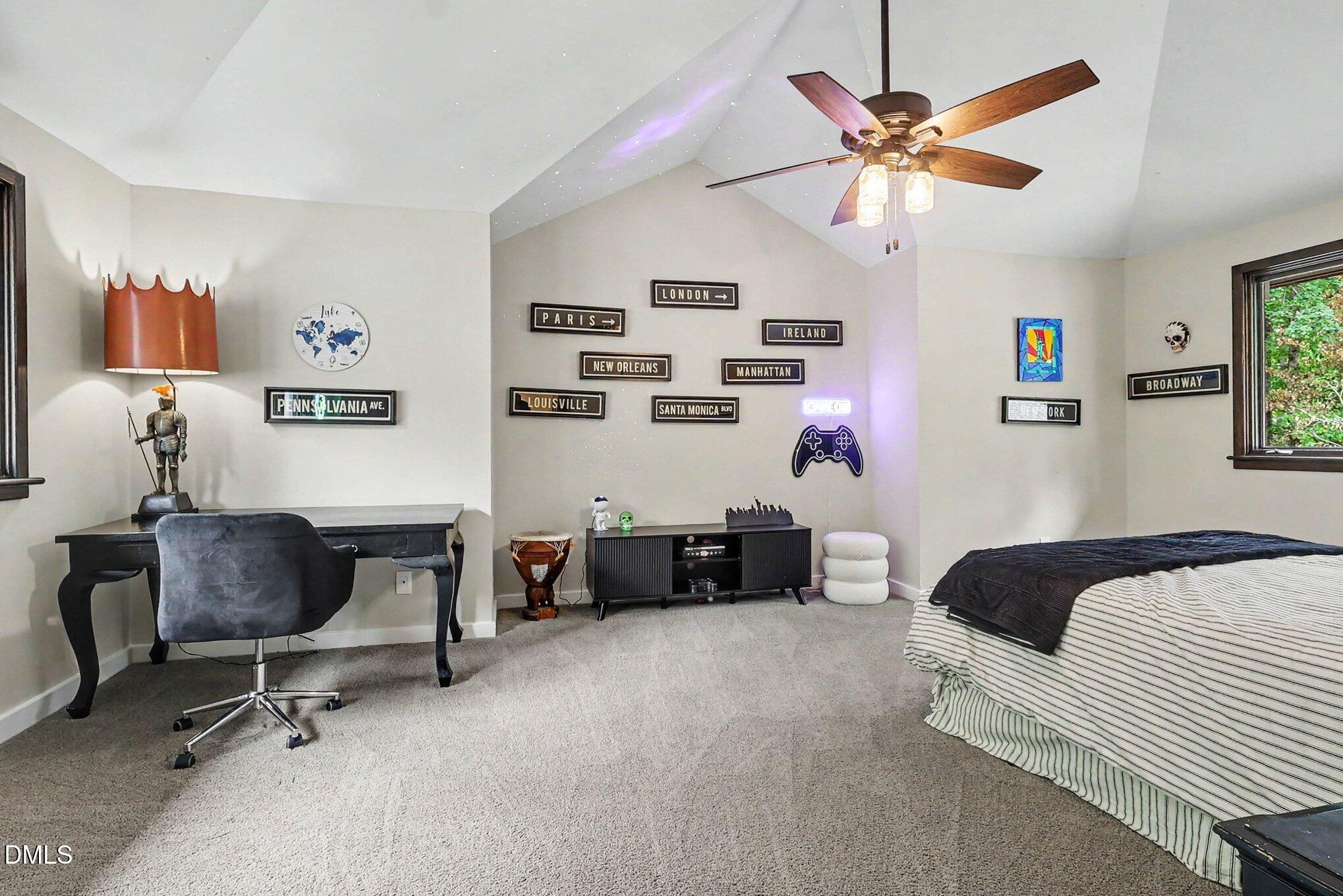12044 Iredell Property Photo 27