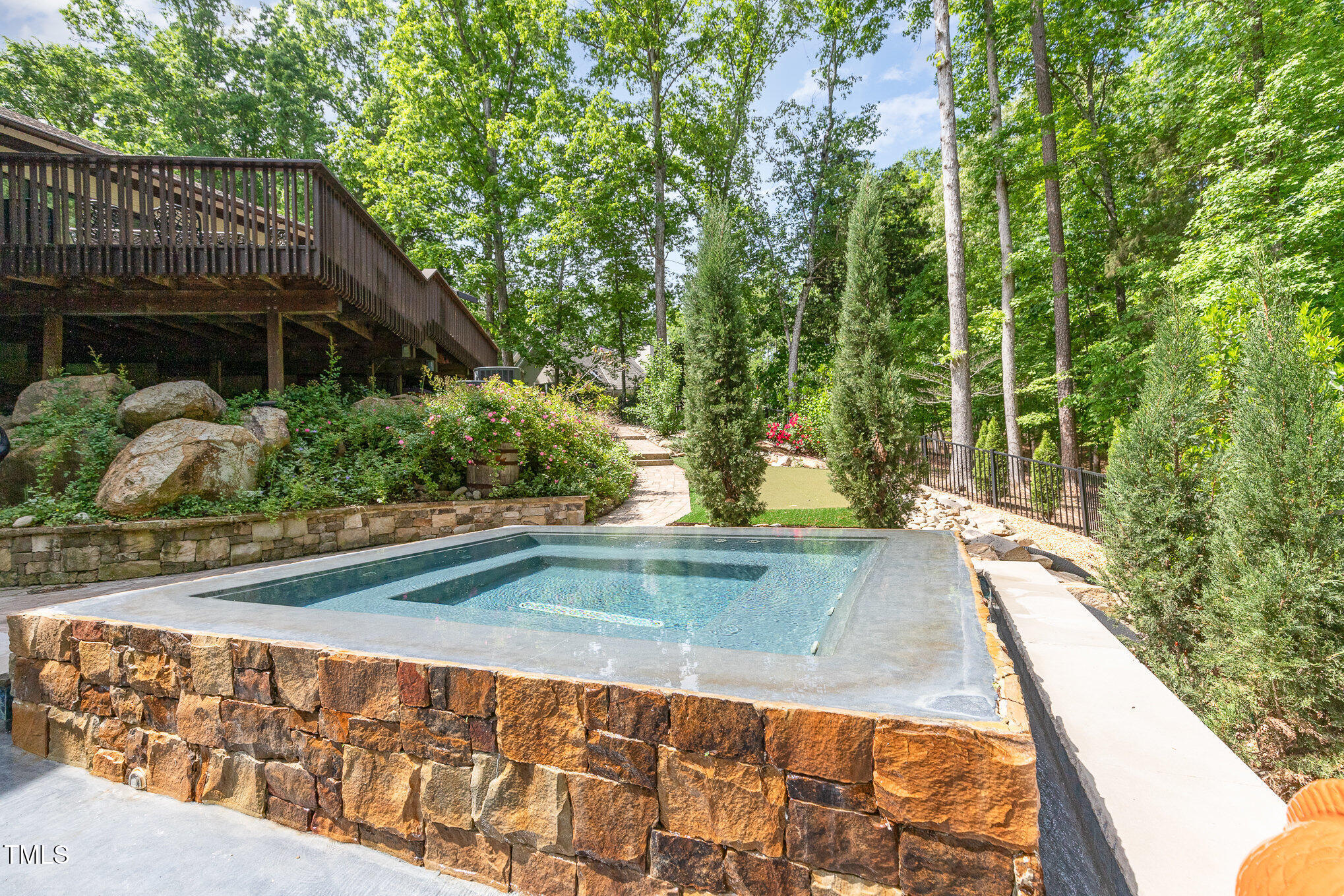 12044 Iredell Property Photo 38